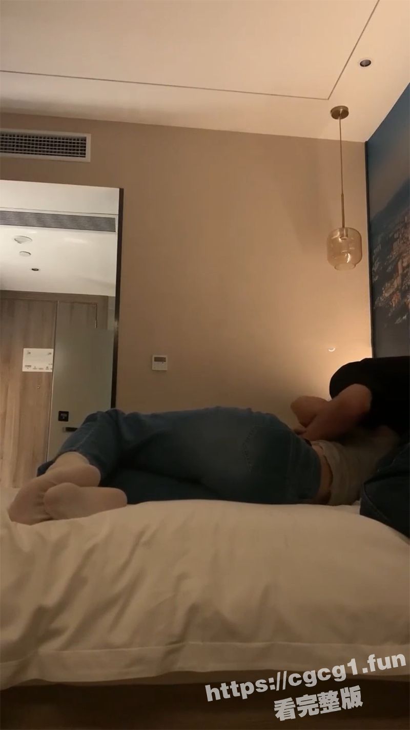 探花史上最大滑铁卢 完整版！最守贞操女主手捂住逼不给操 大神终究攻破妹子防线 无套爆操！