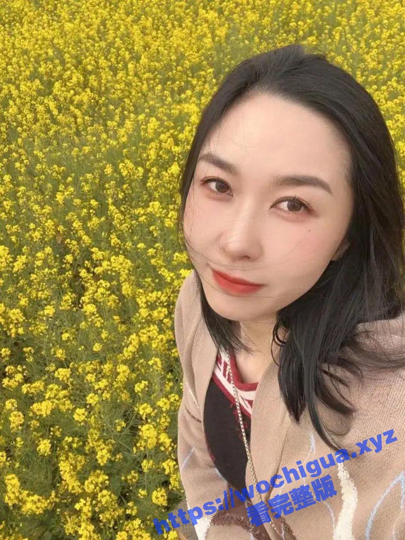 又一起老师事件！河南驻马店的中学老师 在讲台上为人师表 在床上竟是反差小母狗 被插到忘我淫叫