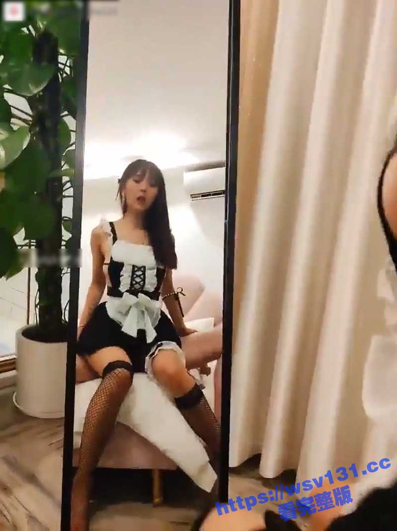 推特上的极品露脸反差婊 热依扎 御姐般的相貌酷似杨幂 女仆黑丝超棒口交！