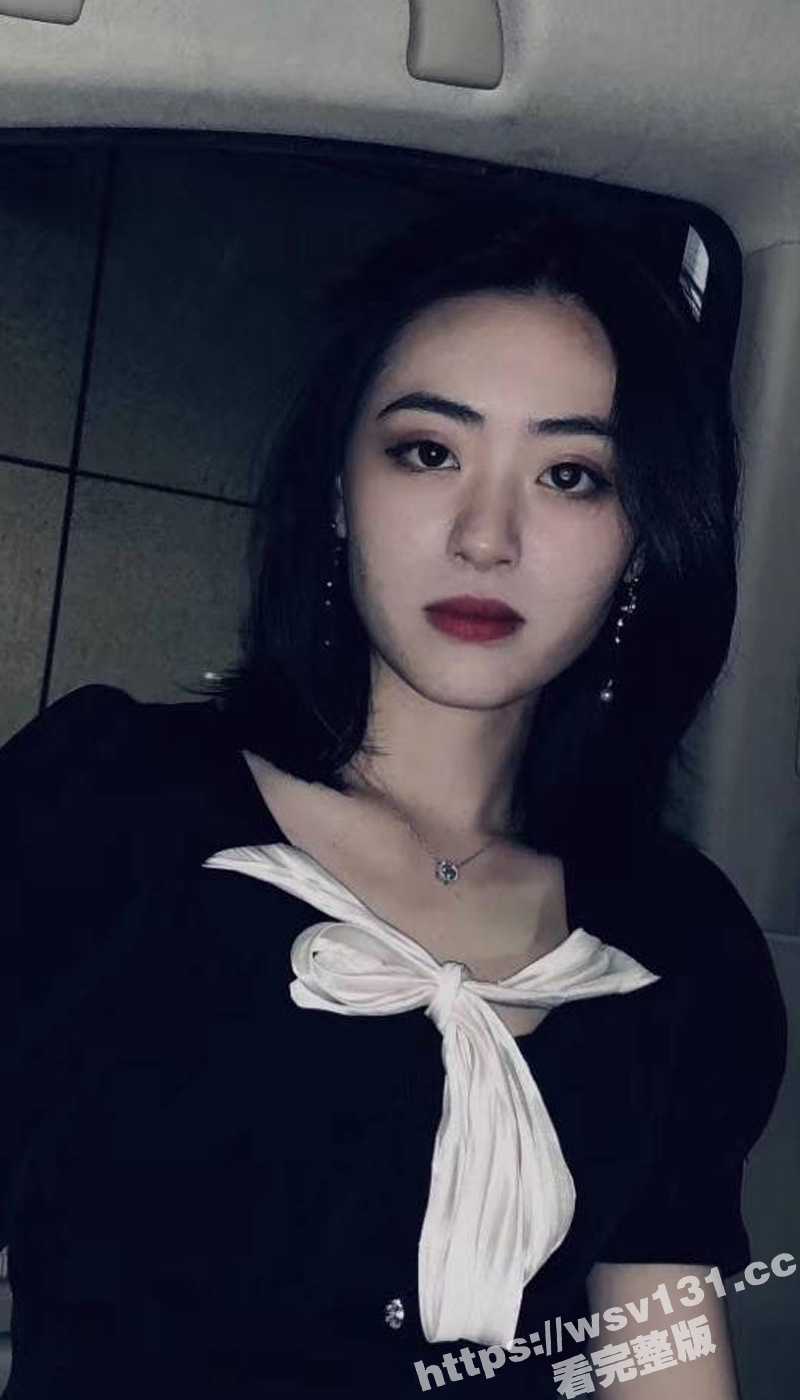 西安交通大学 大二极品反差婊 姜棘霞 惨遭前男友泄密调教曝光 人前女神 人后母狗！