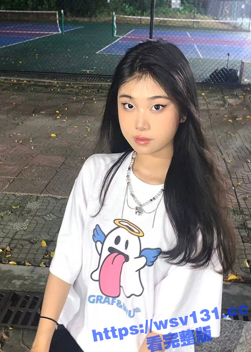 东莞职业技术学院空乘专业 卢惠娟 反差婊被男友带到酒店各种露脸拍摄加疯狂调教！