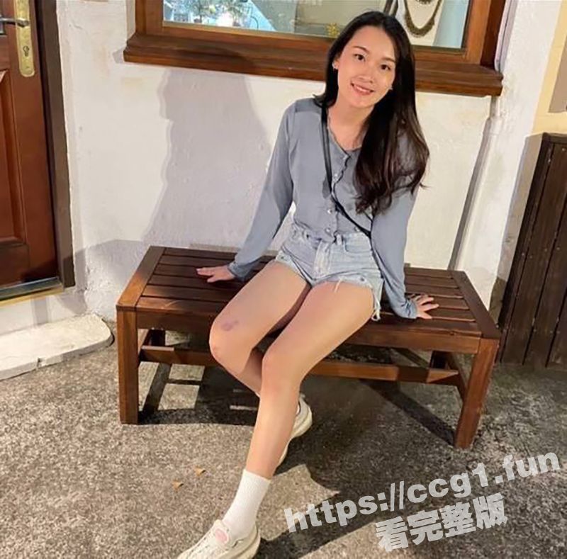 云盘泄密 杭州25岁白领被渣男曝出性爱视频 肤白貌美大长腿床上淫荡需要跳蛋辅助含生活照