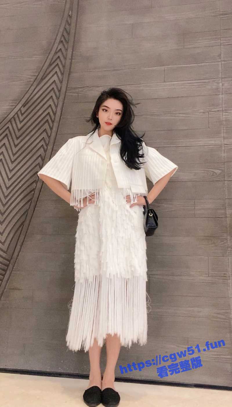黑龙江 龙江银行职员 高媛桦 被曝偷情上位 内部专用精盆 被老公发现时 脸都被打肿了！