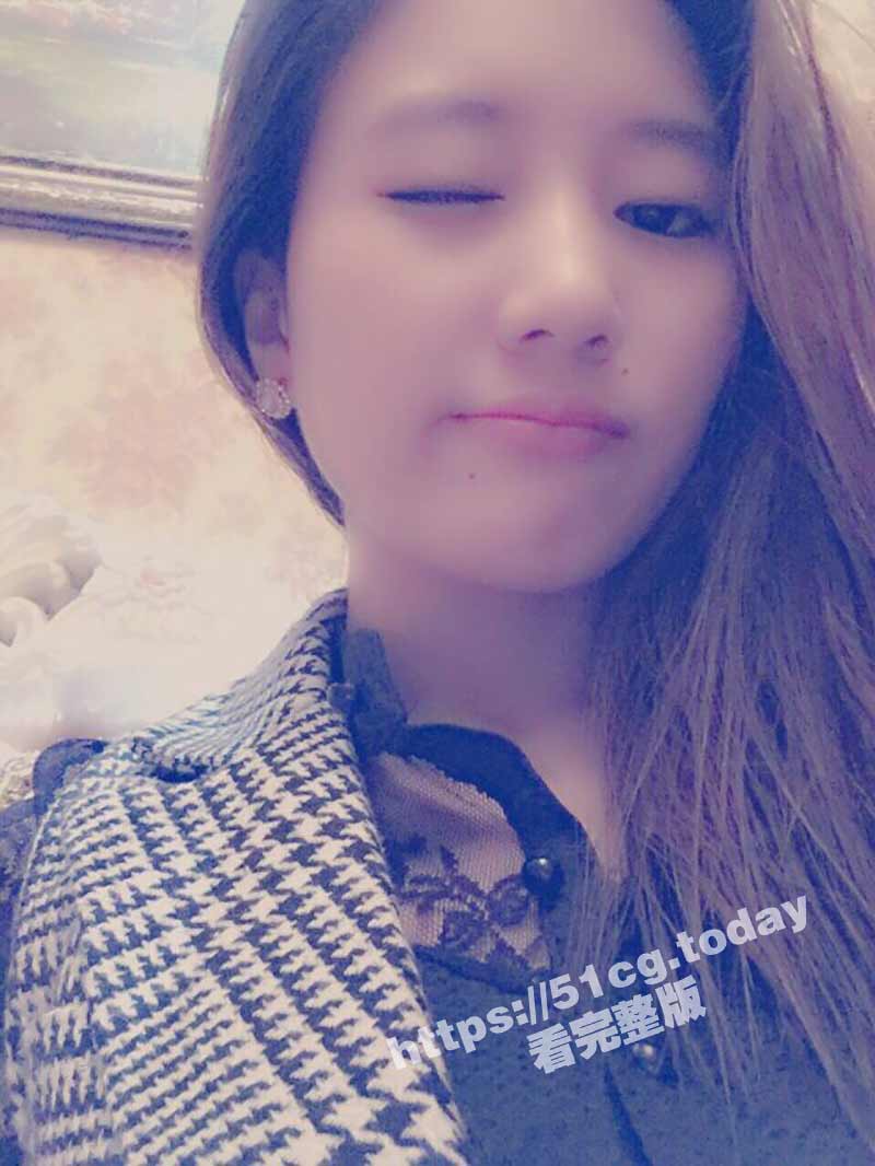 九头身美女 刘璐佳 裸贷逾期惨遭曝光 圆润嫩乳令人垂涎 淫姿骚态放荡狂野！