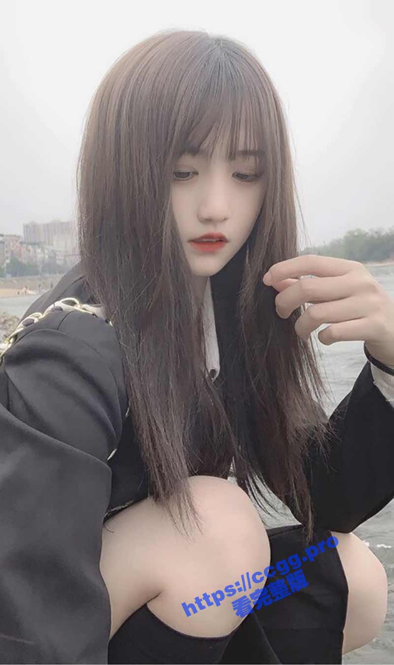超粉嫩白虎美女！富二代调教私人玩物 乖巧可爱 又纯又欲 萌萌的外表下渴望狂野的性爱 【25分钟】