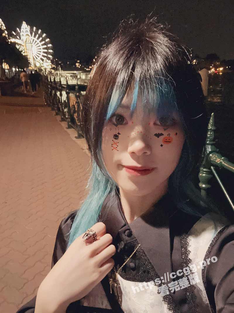 十个眼镜九个骚 还有一个折断腰！清纯反差白虎贫乳眼镜学生妹 重度性瘾露出癖小母狗