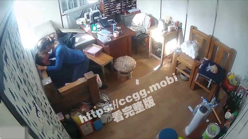 通奸门事件 监控作证 小叔子是被嫂嫂勾引的 一切都是嫂嫂的错！哥哥头顶青青草原 真绿色环保♻️