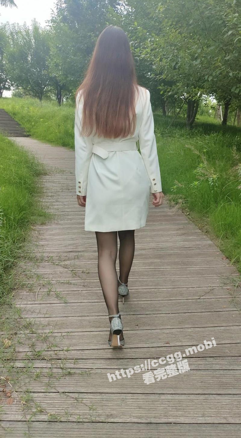 a2.jpg