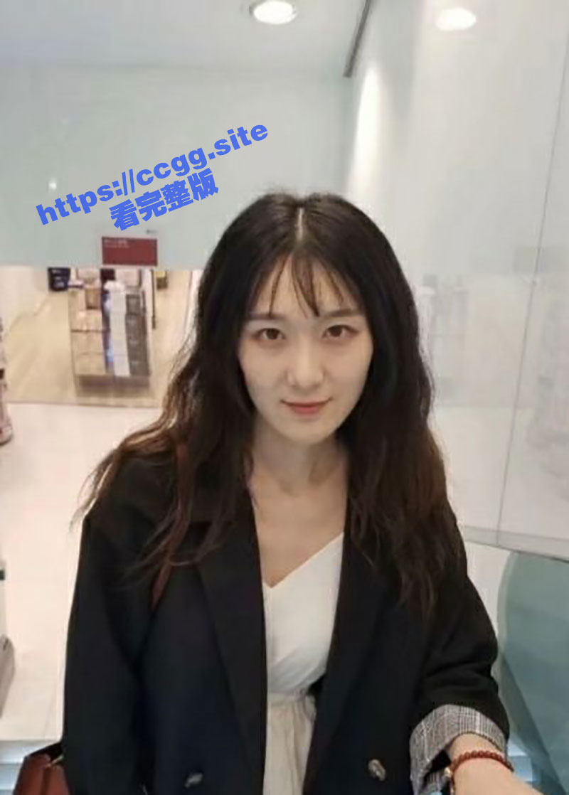 校花级大长腿美女『轩轩』恋上渣男！分手后被曝光热恋时啪啪视频 身材好花样多！