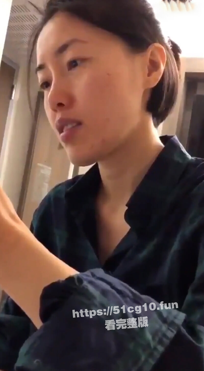 极品反差婊北京骚妇「陶丹」自拍性爱视频流出，长期留美生活看看逼洞都被洋屌干成什么样了