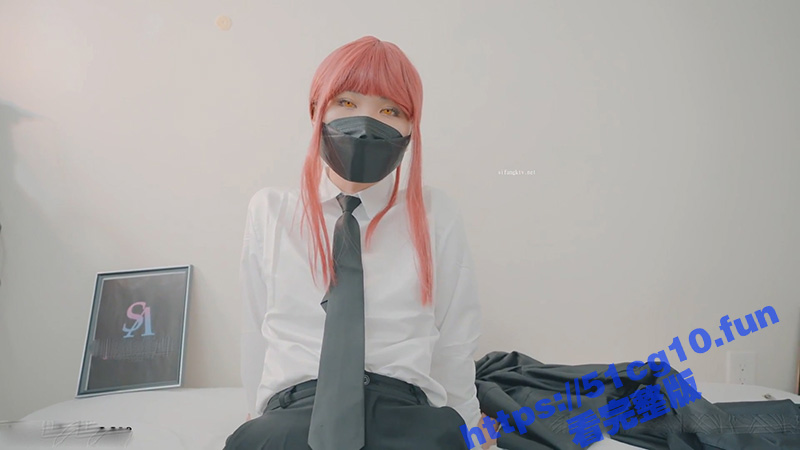 万人追踪OnlyFans可盐可甜百变女神【马苏儿】私拍 --COS链锯人玛奇玛 被狗狗内射！