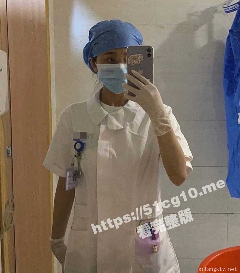 四川某医院 长相清纯的护士小姐姐 也是反差小母狗 上班期间玩露出成护士新标准？与网友约炮性爱视频艳照流出