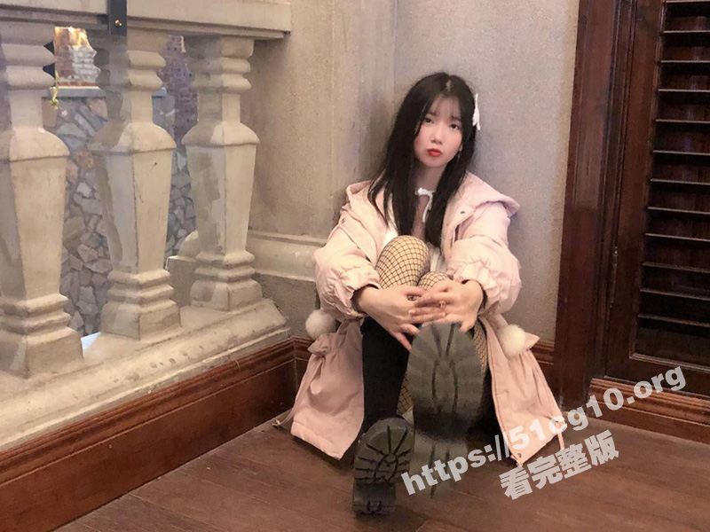某美术学院大连校区 袁雅丽 反差视频流出！纯欲天花板彻底沦为金主母狗！