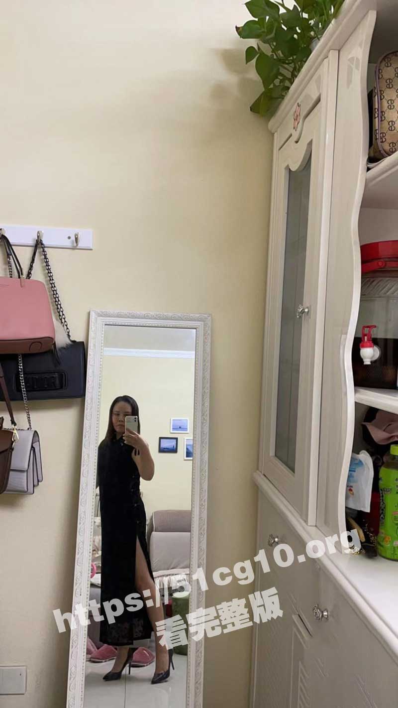 女婿恋上了丈母娘 我的丈母娘如何沦落为我的肉便器之路 晚上偷偷溜进丈母娘房间差点被老婆发现