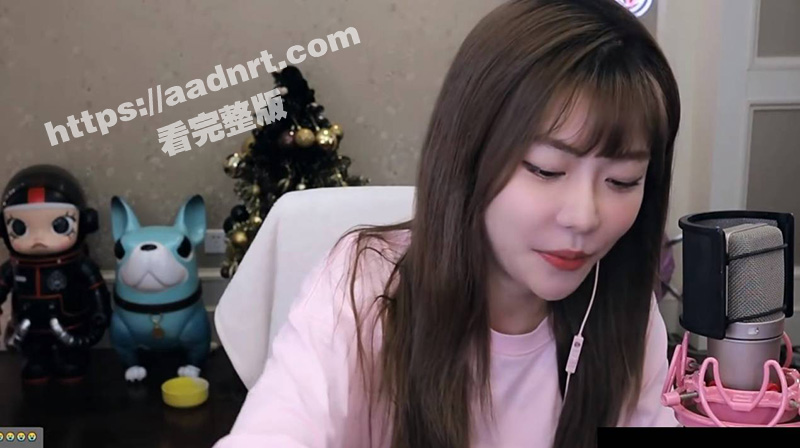 周姐为了饭碗道歉了！周淑怡掉粉200万 直播痛哭鞠躬道歉六分钟 我现在的状态是单身了！