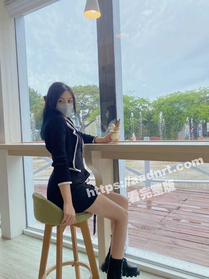 粉嫩学生 许悦 和男友的私密视频被好友偷偷发到自己手机上 撸完之后打厨子 女生大量私密照及视频被曝光