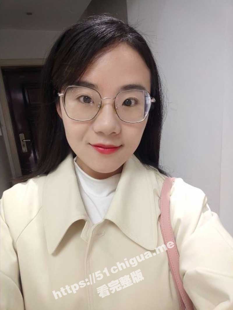 张家口民办医院小护士 小康 反差眼镜娘护士 骚断你的腰 脱下衣服暴露M母狗属性 露脸性爱视频曝光