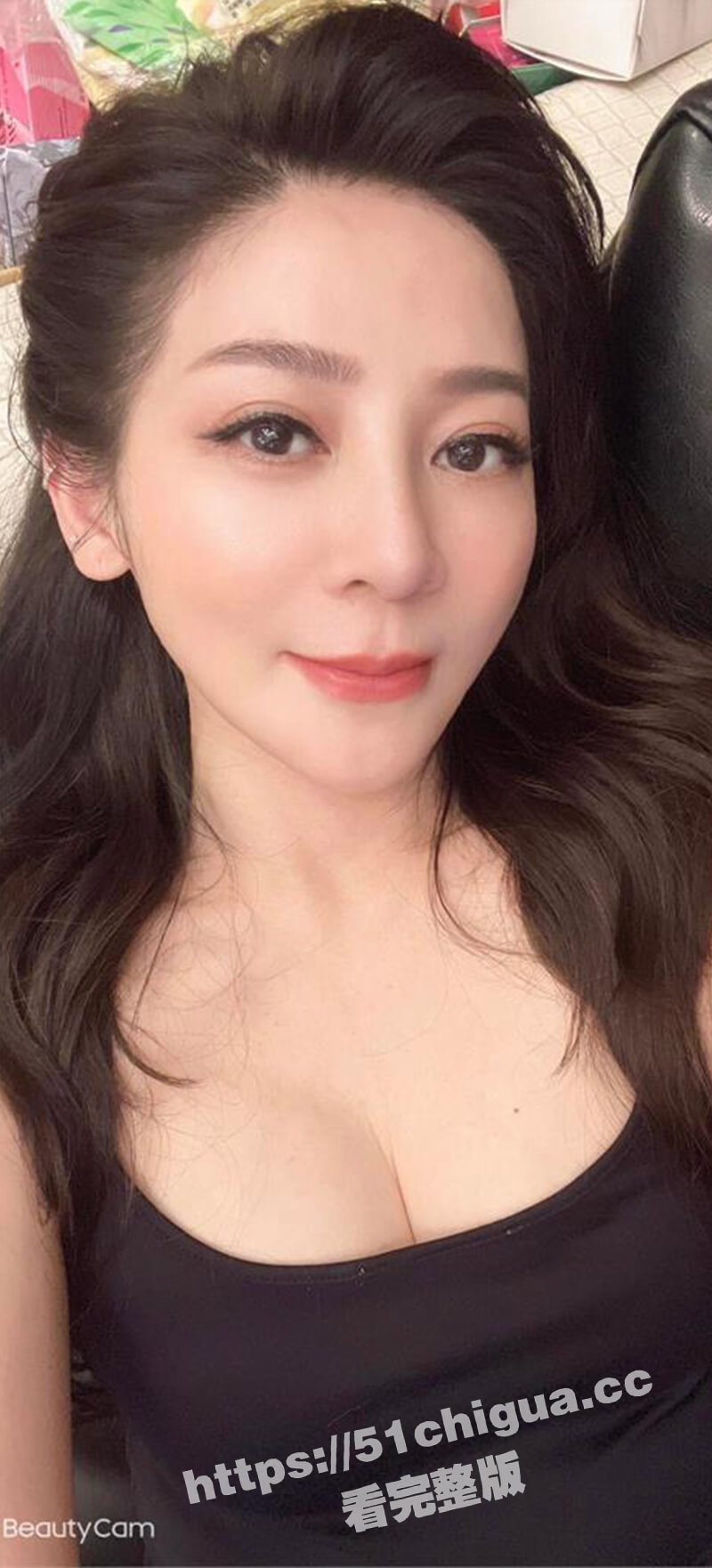 闽南歌我只听十二大美女，小时候爸爸一放这个就让我出去玩，现在终于懂了！