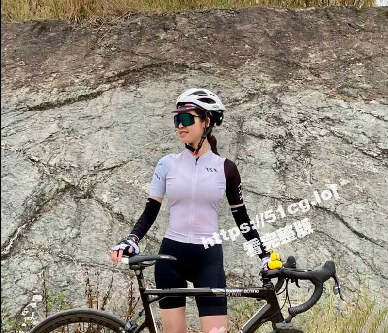 2-(2).jpg