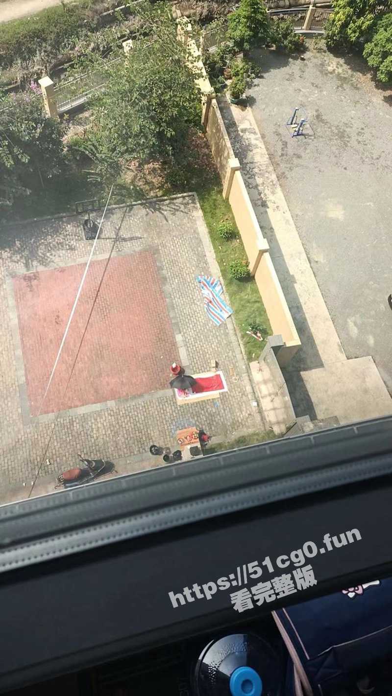 b21.jpg