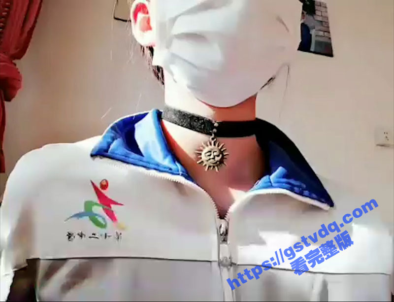 广州极品学生妹 小关晓彤 顾倩 年纪不大 逼都已经黑完了！这是经历过多少抽插呀