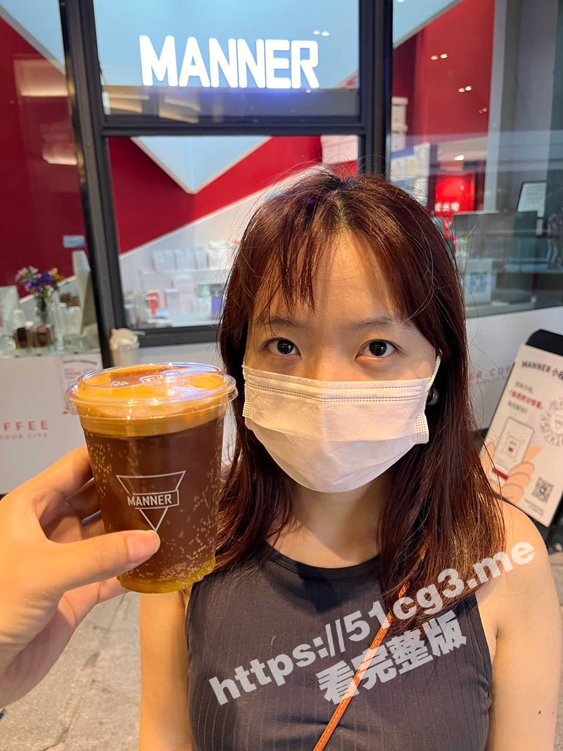 同居半年都没发现女友还有个异地男友！浙江瑞安反差母狗杨颖脚踏两只船 现任男友分手后曝光高清露脸性爱视频