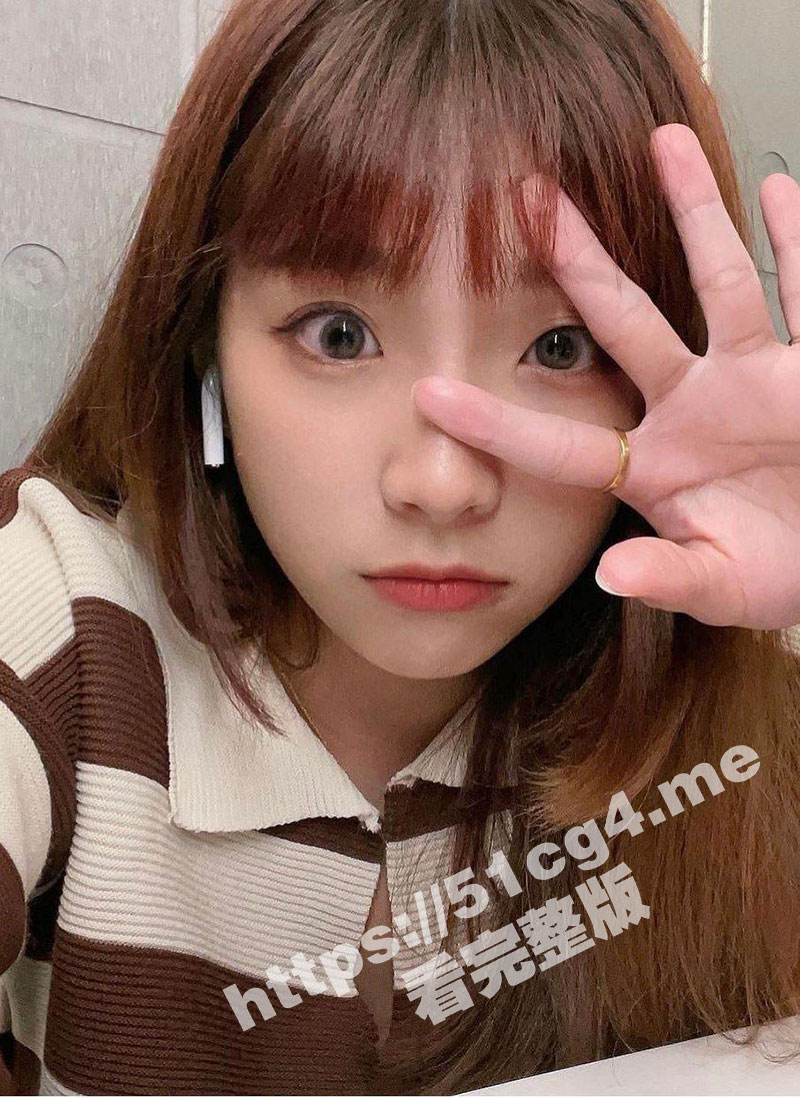 台湾极品反差婊美甲彩绘师 赖女士 竟然背着男友被别人吊起来操！还像只母狗一样喝尿被口爆 中出