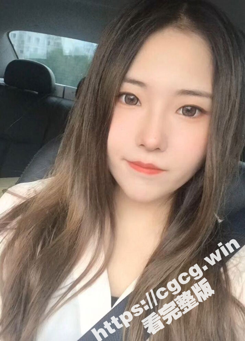 上海松江某律所反差骚母狗 在外干练像个职业精英 回家以后对着主管秒变母狗 露脸实拍资源