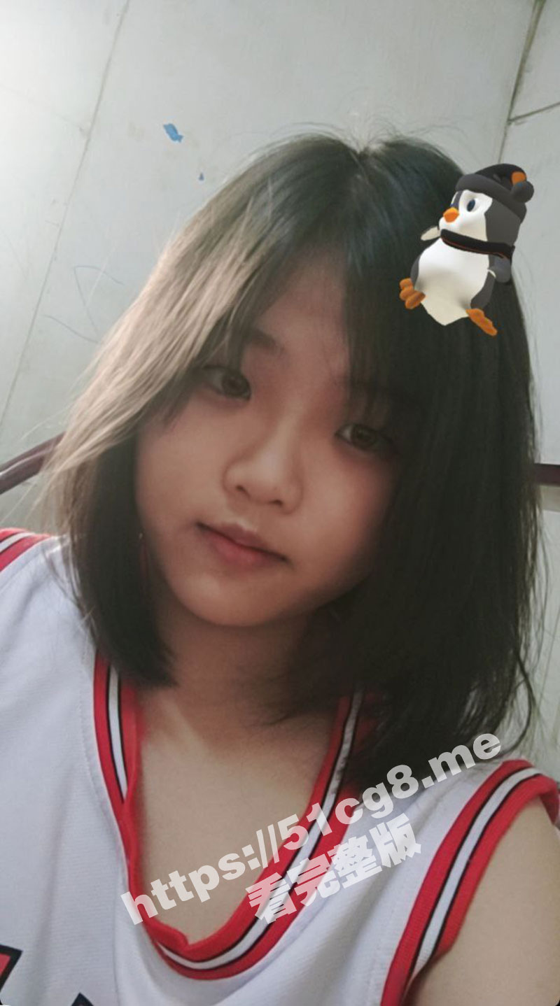 贵州高二母狗 卢慧玲 分享欲实属太强！就算分手了还是一直给前男友发裸照和自慰视频！