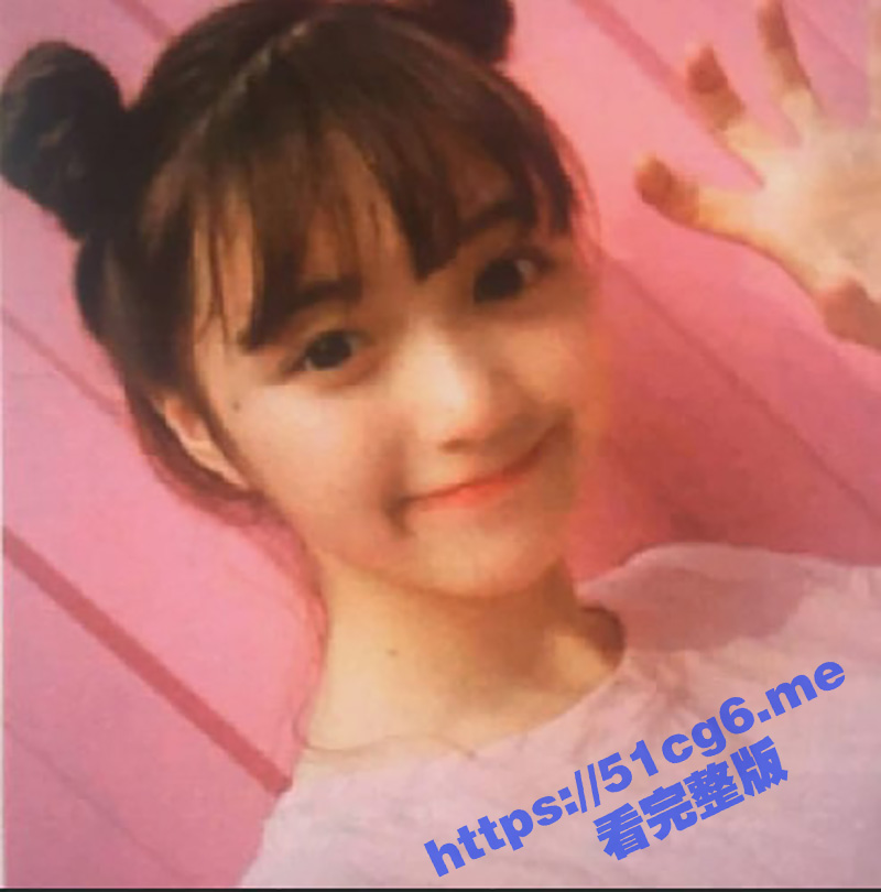 00后小美女和网友面基吃宵夜 被灌醉酒店开房玩弄 开口锁强行口交 骚B抽烟尝美丝足！