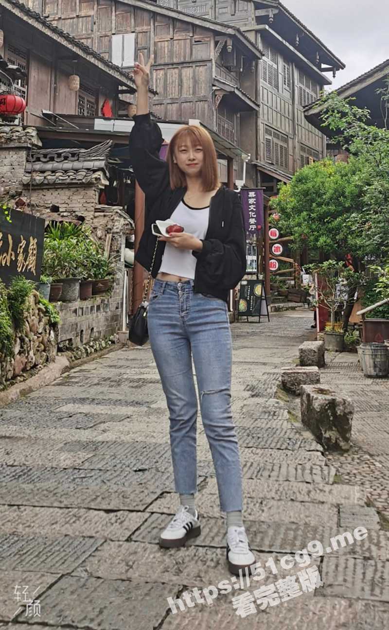 河南师范大学法语系 大三眼镜妹 汪小菲 自拍流出！想到异地恋的男友 就必须先用大黑屌自己爽一下！