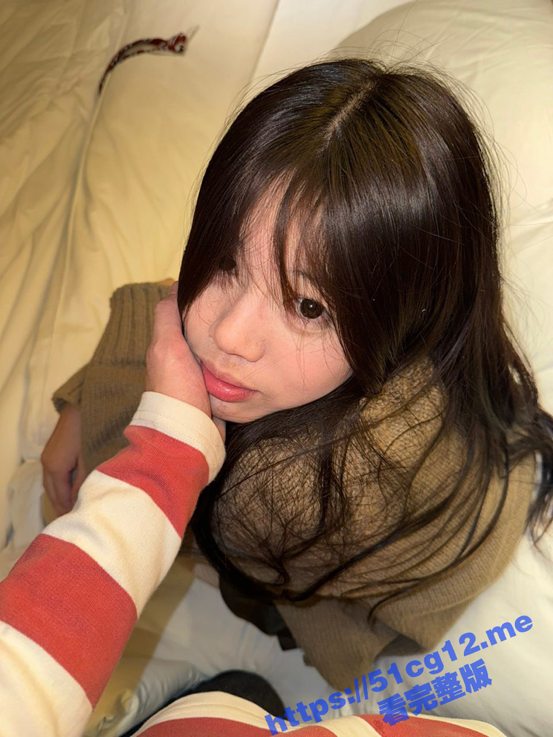 都老司机了还这么嫩啊！瓜友分享自己的喵系女友 床上功夫了得 很会撒娇 小逼还是粉红色的呢~