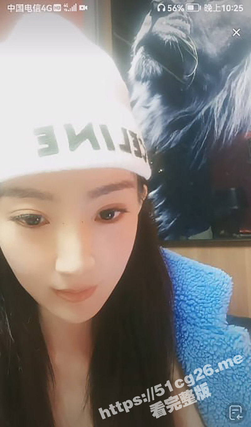 抖音马卉再次整活 直播时给粉丝看奶子照片 这是准备要下海的节奏？
