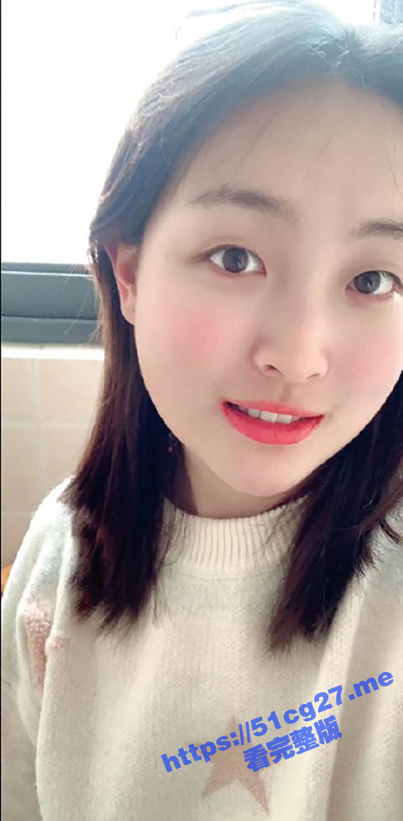 瓜友曝光前女友 经管学院大三反差婊 骚逼还有个闺蜜也被我拿下了 后来被发现了跟我闹分手