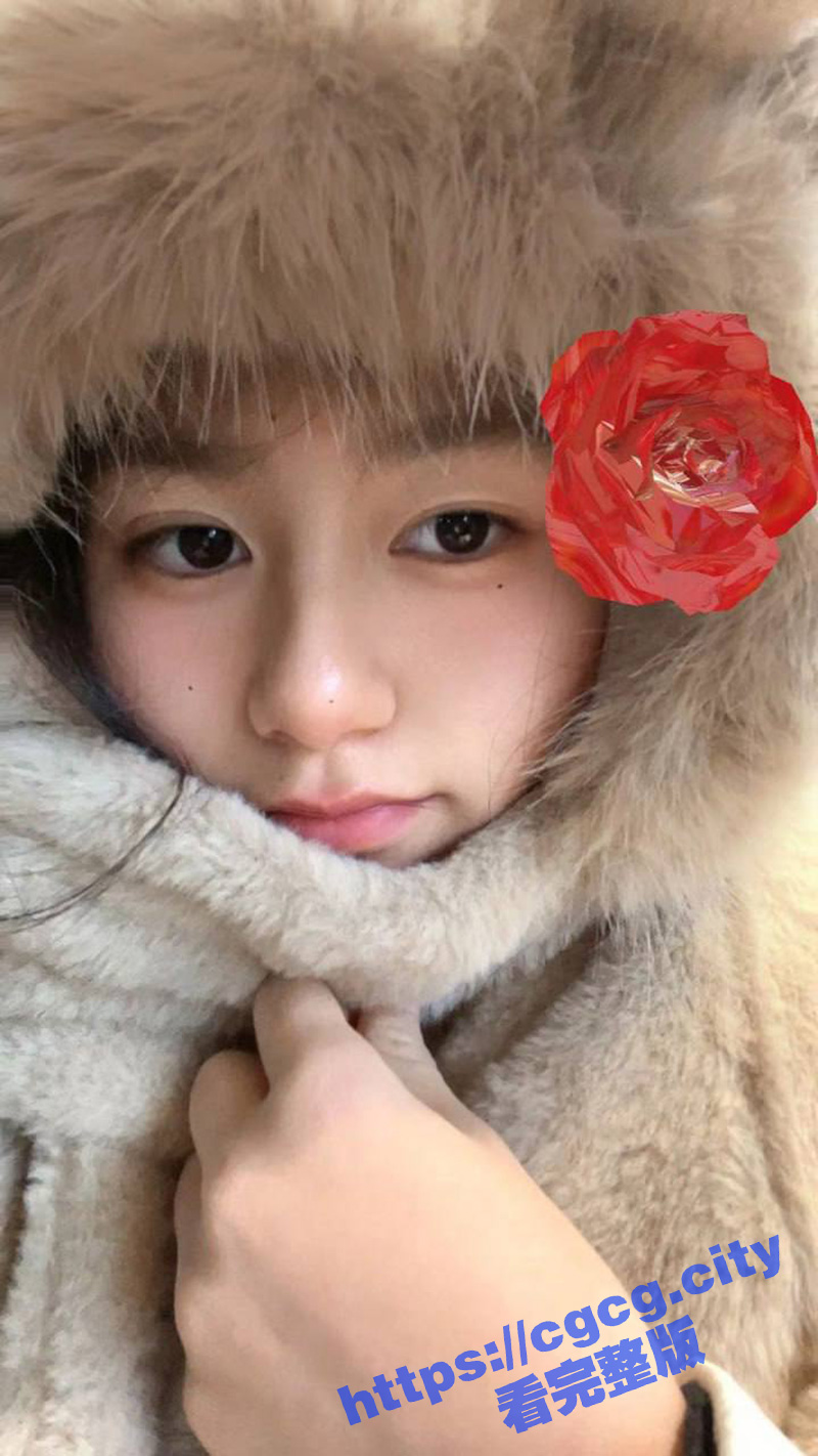 河北师范大学反差母狗 李莉 被网调视频泄密 镜头前搔首弄姿 掰穴抠逼！