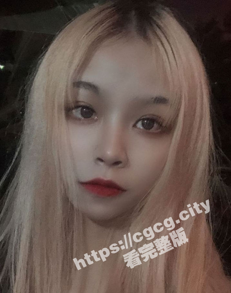 妹妹长妹妹短妹妹有事你不管 常德粉毛妹 分手就会换发色 从黑发到黄毛到粉毛一直被操的没停过
