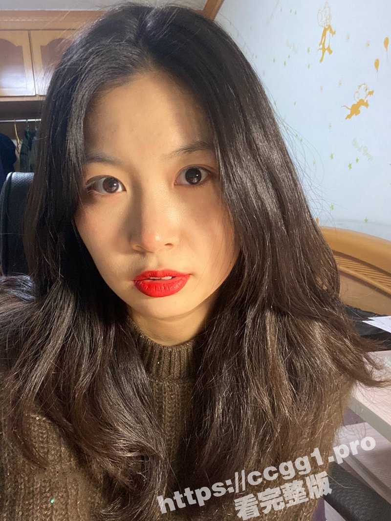 河北农业大学反差校花 姜玮晴 人前是美丽动人的女神 背地里是一条只知道发情的废物贱狗！
