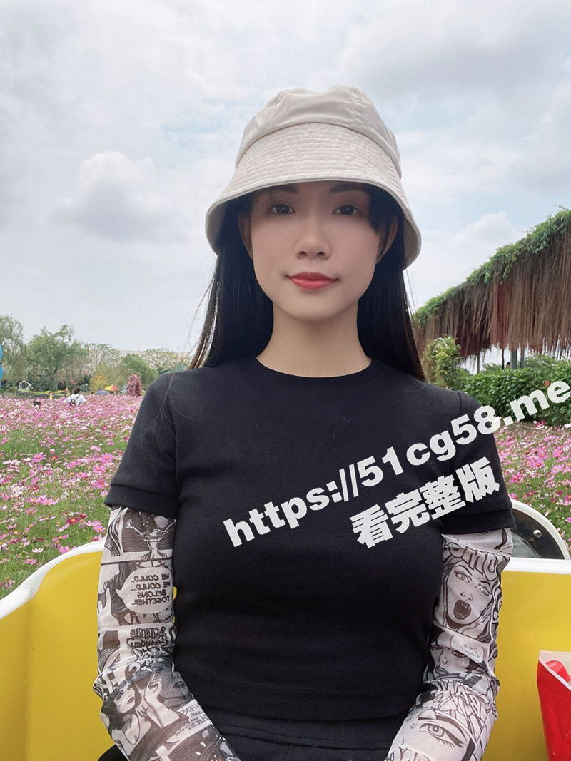 防火防盗防闺蜜！ 武汉杨雅倩勾引闺蜜老公 表面清纯可爱的小姐姐 没想到私下里这么反差 不过正是反差才最刺激！