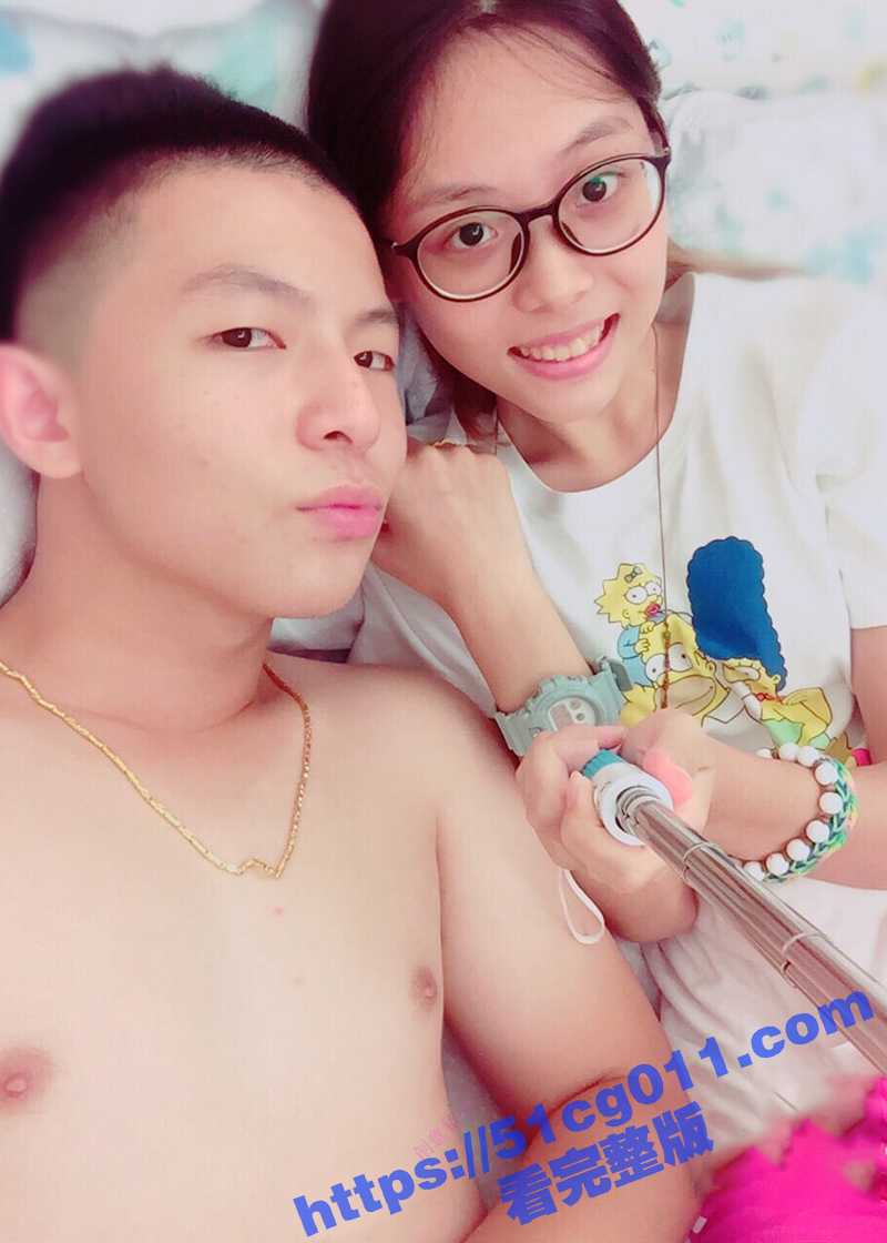 台北南港中学美女校花 和前男友啪啪视频被渣男恶意曝光 又一颗好白菜被猪拱了！