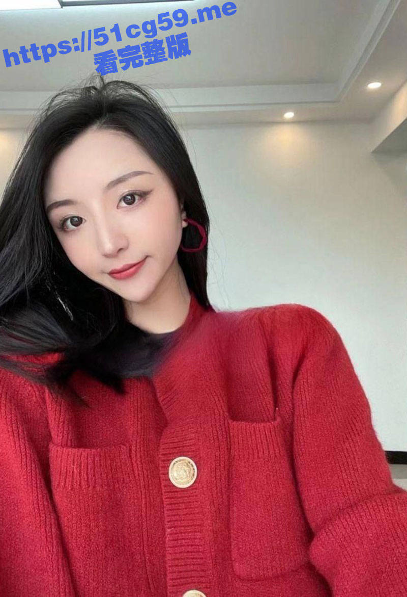 推特反差女神 小狐狸 线下约众金主多男多女淫乱群P 摄像在一旁有说有笑观战指挥！