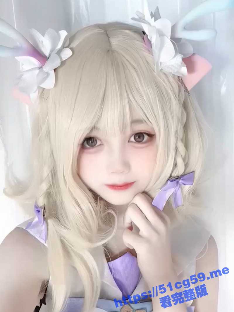 推特新晋福利姬小网红 小池理奈 超清纯的露脸小萝莉 极品颜值 稚嫩身躯自慰秀！