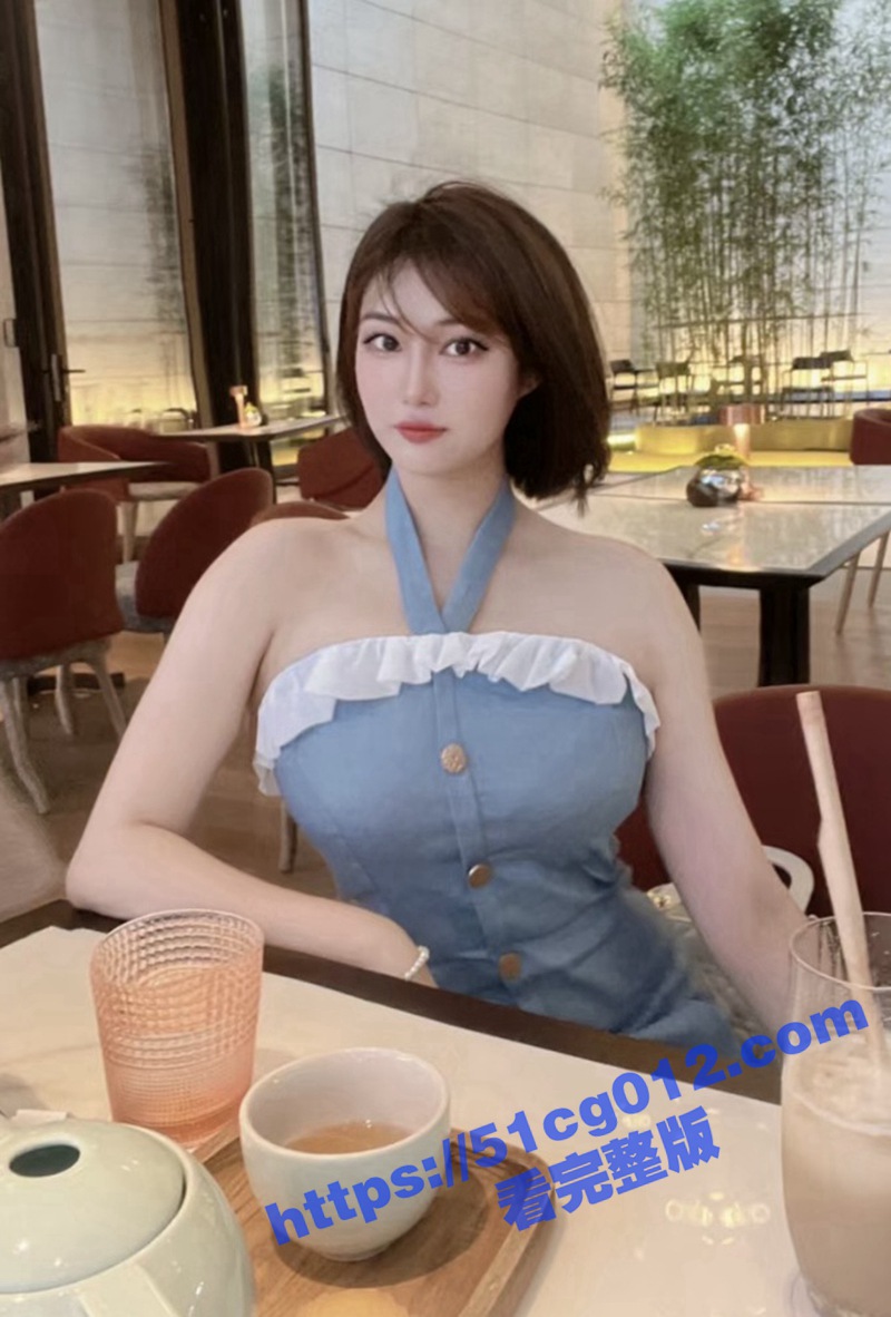 702.jpg