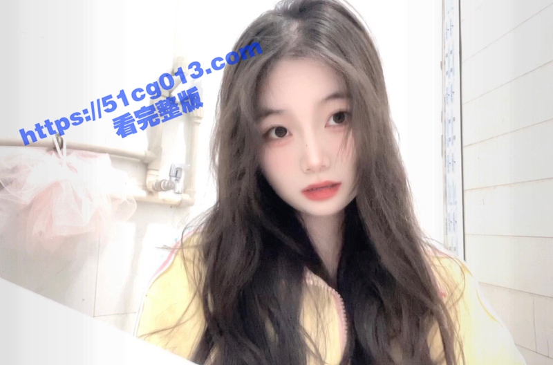 合肥大二反差巨乳学妹被调教成小母狗 卫生间放尿喝尿 跪地狗爬吐舌求操 爸爸操我！