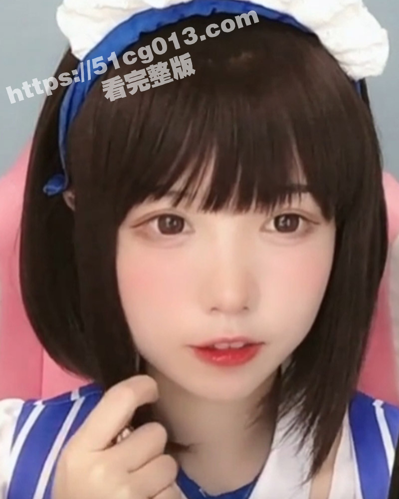 吃瓜泄密 抖音24万粉清纯嫩妹美女主播 嘛露芽子 为了碎银几两下海黄播捞金 全裸展示骚逼 扣穴自慰