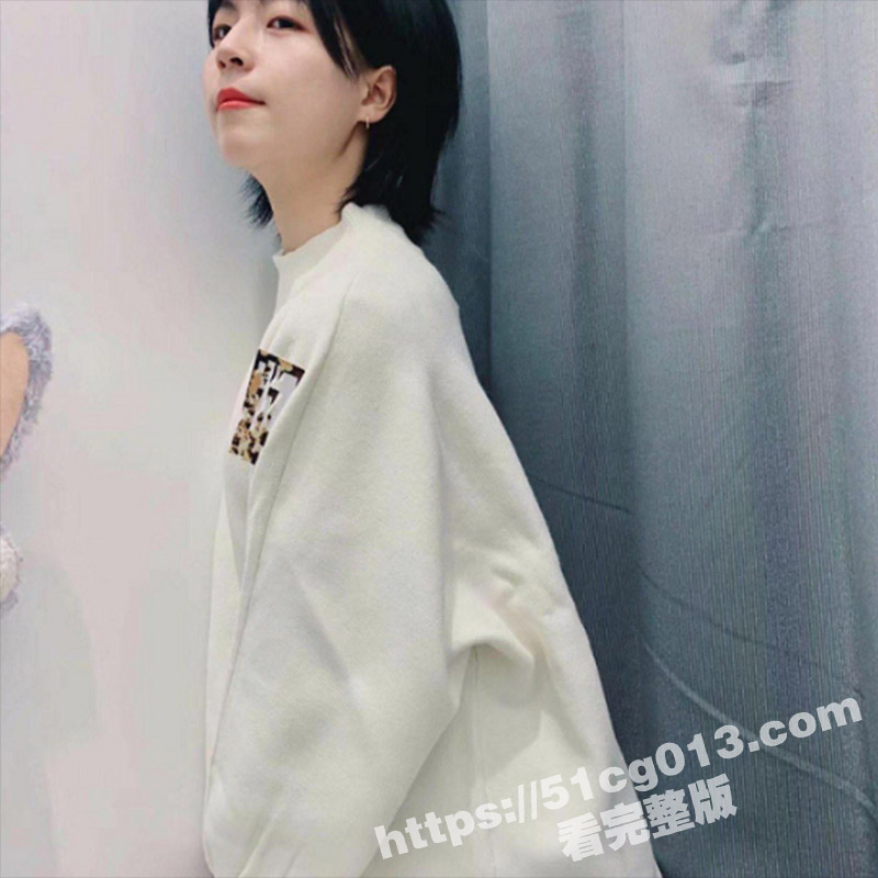 厦门短发骚货 李琳 性爱自拍视频泄密 苗条的身躯在镜前被猛烈后入输出 表情和动作都骚浪至极