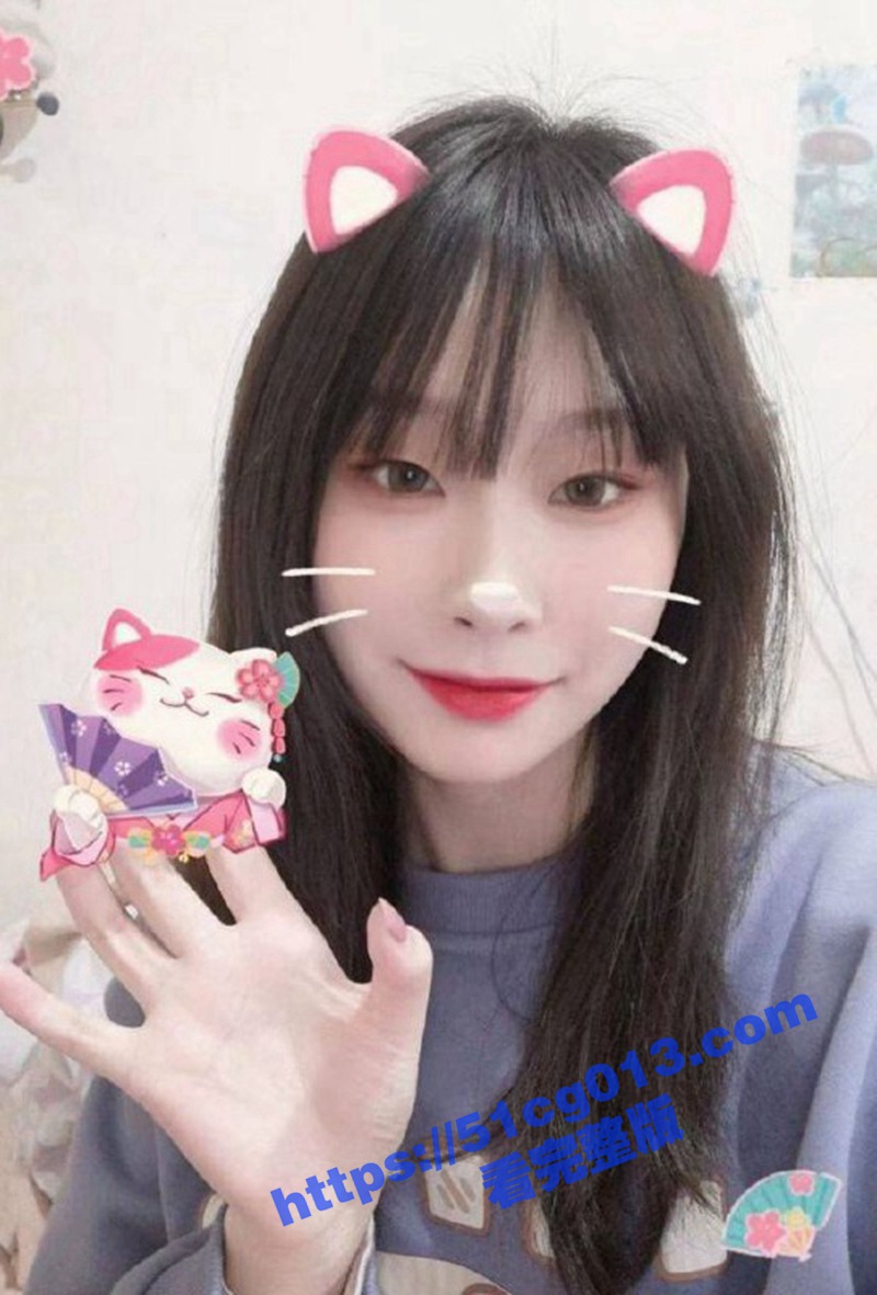 湖南师范学院大四学姐 李慧琴 背着男友偷情社团小学弟 白皙女神露脸口交 后入骑乘榨精！