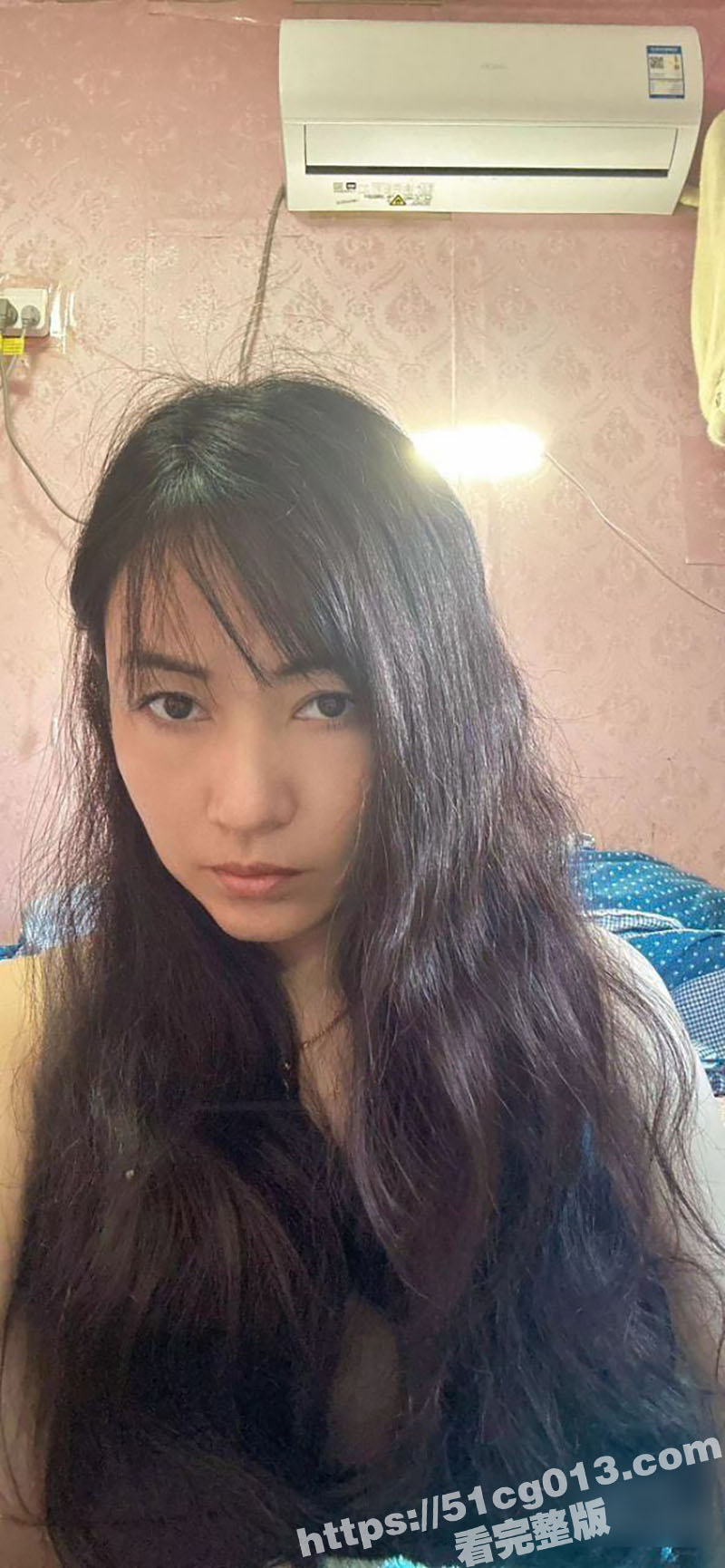 北京昌平华联商厦 一楼卖衣服的骚逼 陈云环 32岁离异骚妇 就喜欢穿着丝袜被人后入的快感
