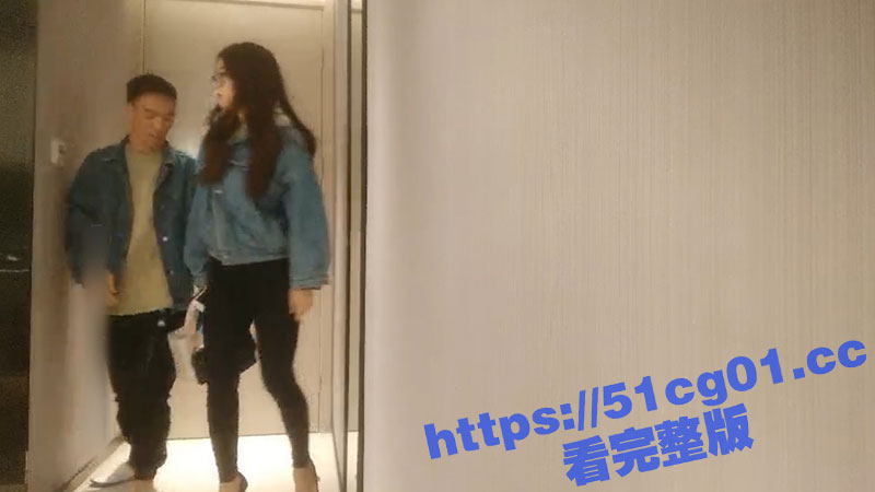 探花大神网约极品大长腿兼职奶茶妹 气质清纯身材高挑天生炮架子 被大神操的淫叫不断 淫水直喷！
