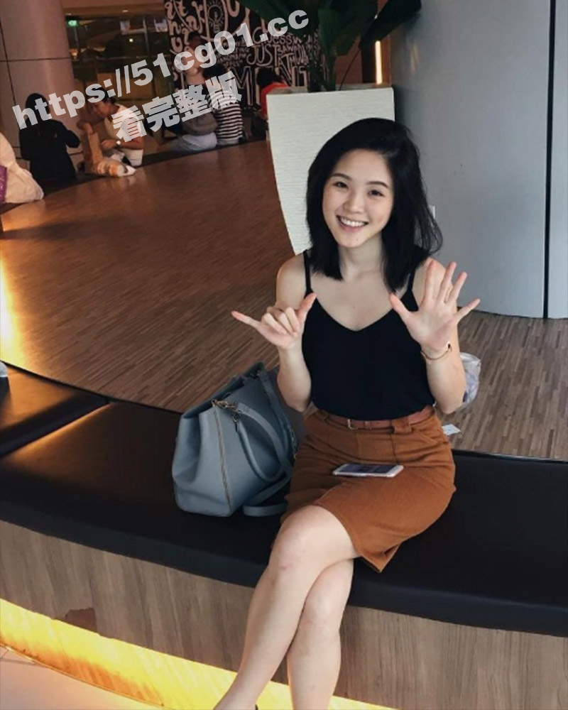 西安淫妻出轨被曝光！淫妻患有性瘾老公无法满足自己 于是背着老公约炮精壮男以此来满足自己的淫穴