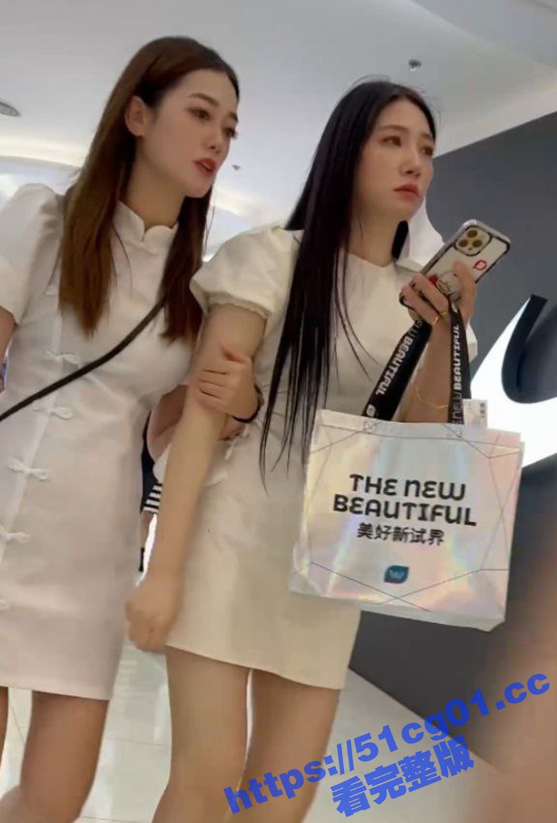 902.jpg